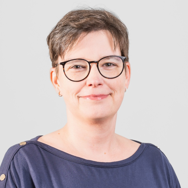  Nicole Picard